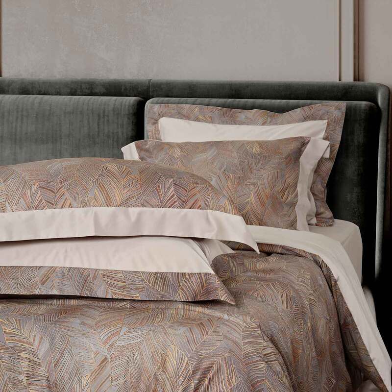 OnSilk     "Verona" (,  3)
