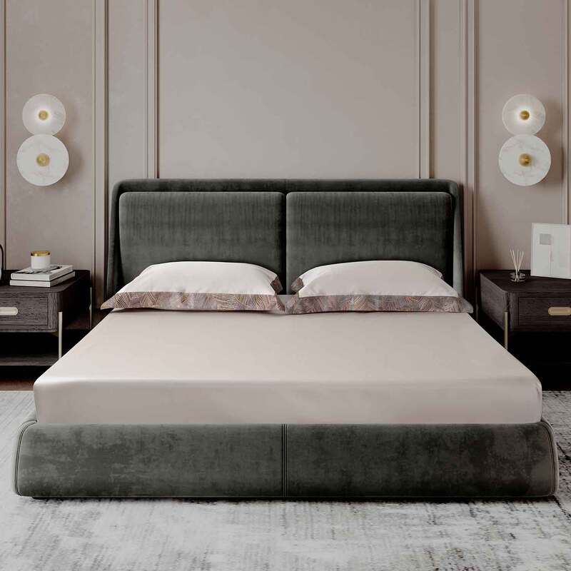 OnSilk     "Verona" (,  7)