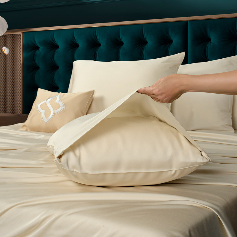 OnSilk    "Bamboo",  (,  4)