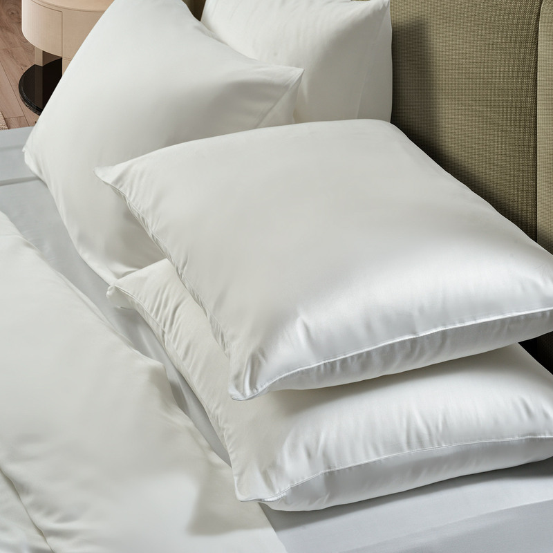 OnSilk    "Bamboo",  (,  4)