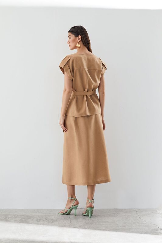 Laete      (61862-2) (,  1)