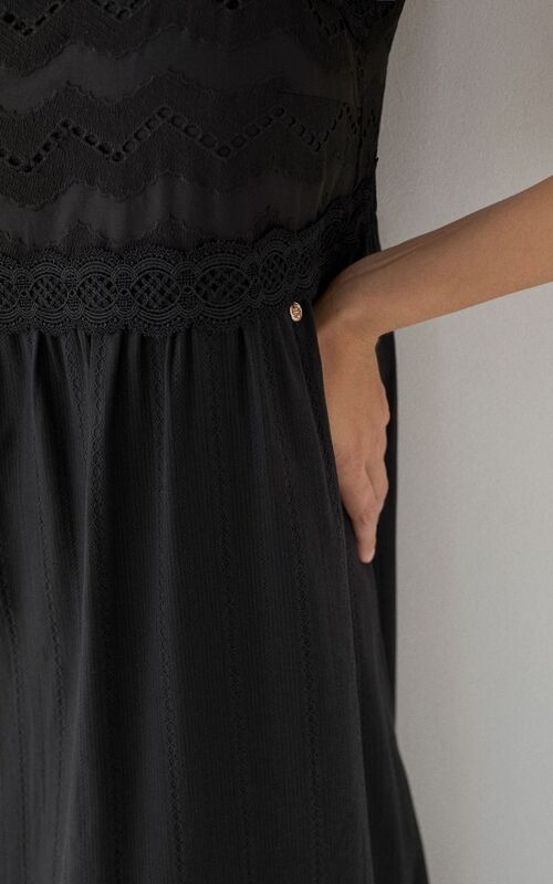 Laete    (55486-3) (,  2)