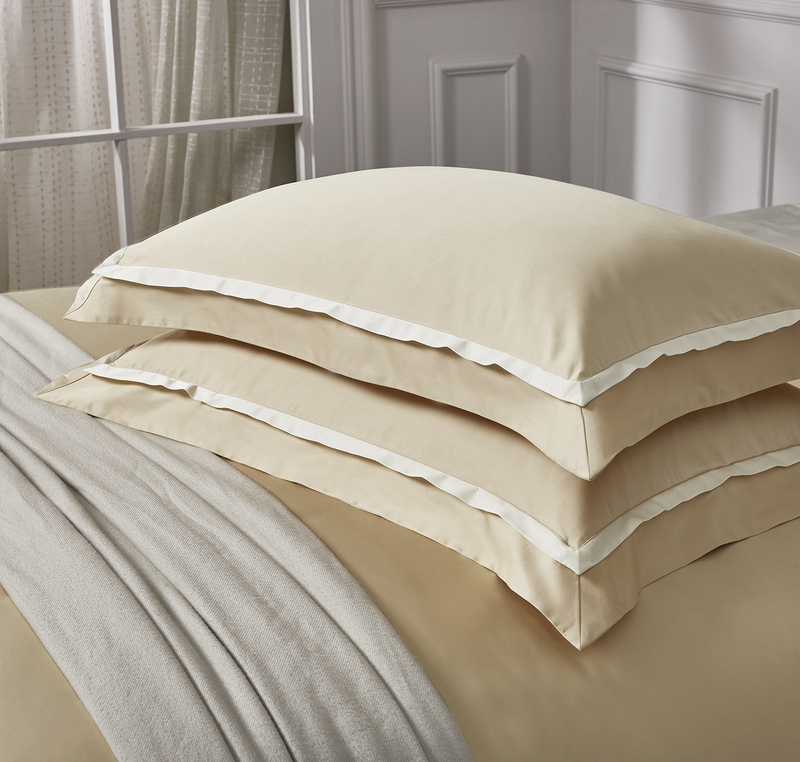 Постельное белье OnSilk Постельное бельё Sharmes/Элитное постельное бельё “Amour” белое золото (вид 3) Постельное белье OnSilk Постельное бельё Sharmes/Элитное постельное бельё “Amour” белое золото (фото, вид 3)