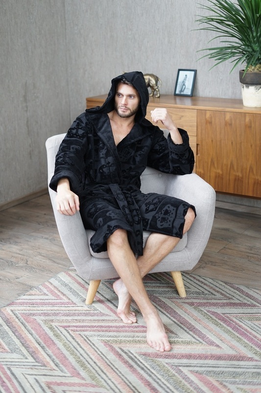  Polens      (100% ) "RICHARD" (,  1)