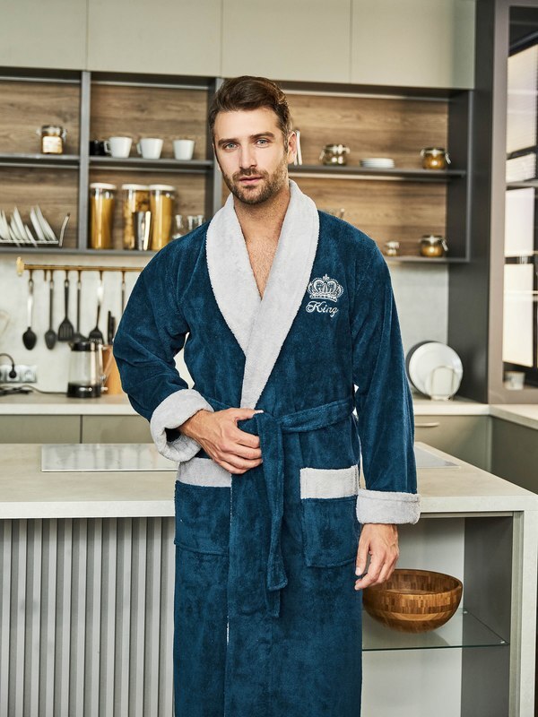 Халат Polens мужской махровый "KING" с шалевым воротником (вид 1) Халат Polens мужской махровый "KING" с шалевым воротником (фото, вид 1)