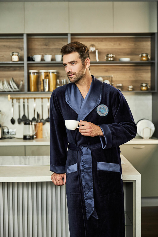  Polens     PAUL       (,  2)