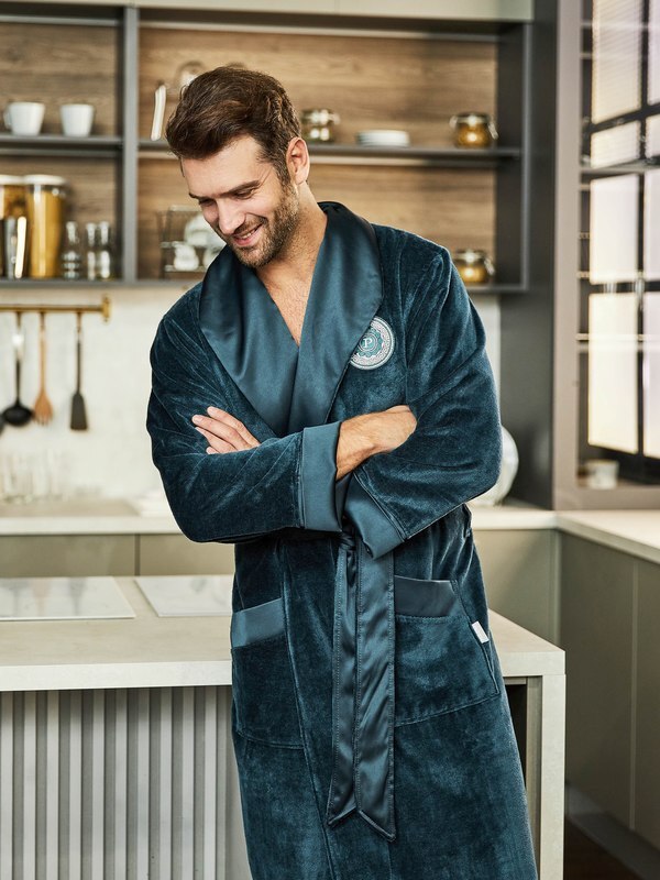 ����� Polens ������� ��������� �������� ������ PAUL ������ � �������� ���������� � �������� (����, ��� 2)