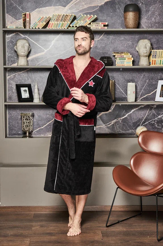  Polens    CHAMPIONS  ,   (,  3)