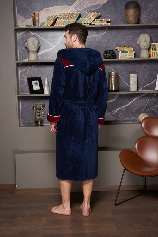Халат Polens мужской махровый халат CHAMPIONS с вышивкой, с капюшоном (вид 7) Халат Polens мужской махровый халат CHAMPIONS с вышивкой, с капюшоном (фото, вид 7)