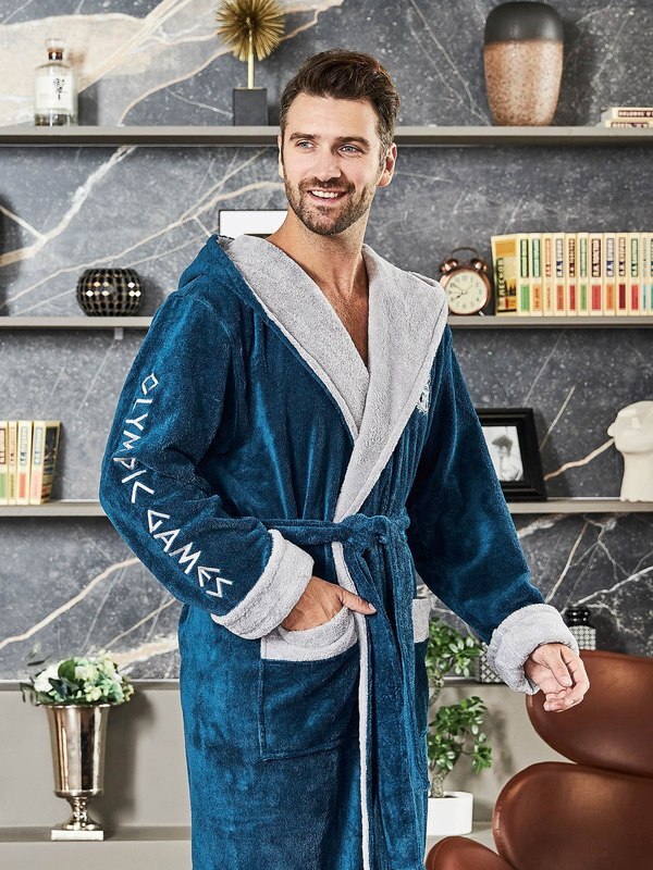 Халат Polens мужской махровый с капюшоном OLIMPIC GAMES с вышивкой (вид 1) Халат Polens мужской махровый с капюшоном OLIMPIC GAMES с вышивкой (фото, вид 1)