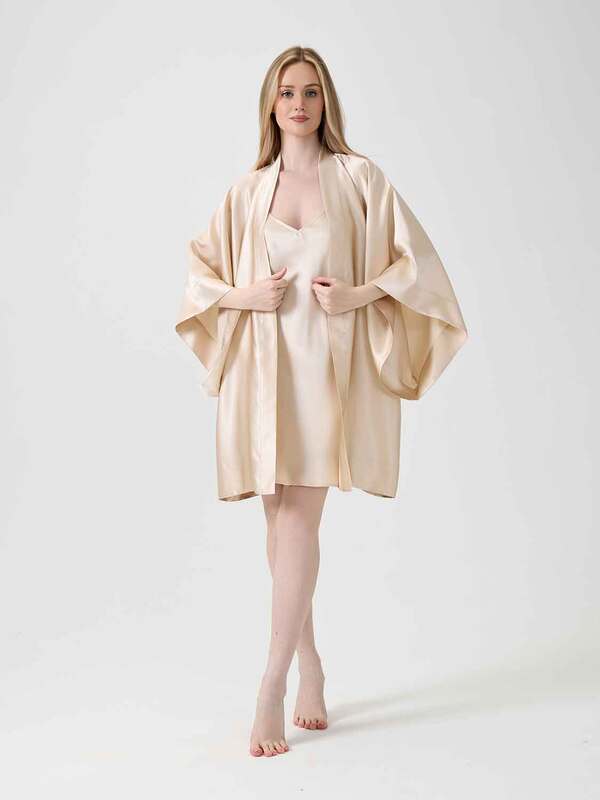 Халат OnSilk кимоно "Assami mini" карамель 100% шелк (вид 5) Халат OnSilk кимоно "Assami mini" карамель 100% шелк (фото, вид 5)