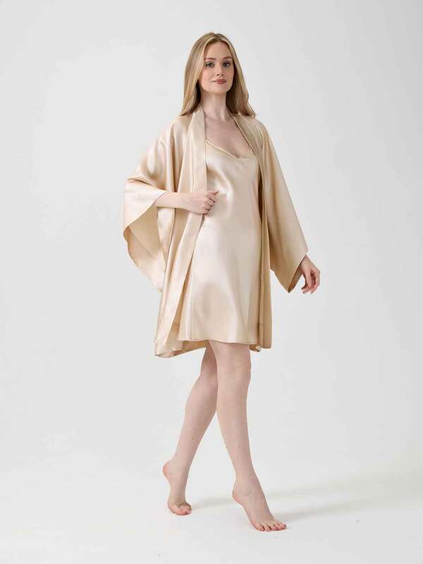 Халат OnSilk кимоно "Assami mini" карамель 100% шелк (вид 6) Халат OnSilk кимоно "Assami mini" карамель 100% шелк (фото, вид 6)