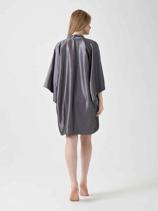 Халат OnSilk кимоно "Assami mini" графит 100% шелк (вид 8) Халат OnSilk кимоно "Assami mini" графит 100% шелк (фото, вид 8)
