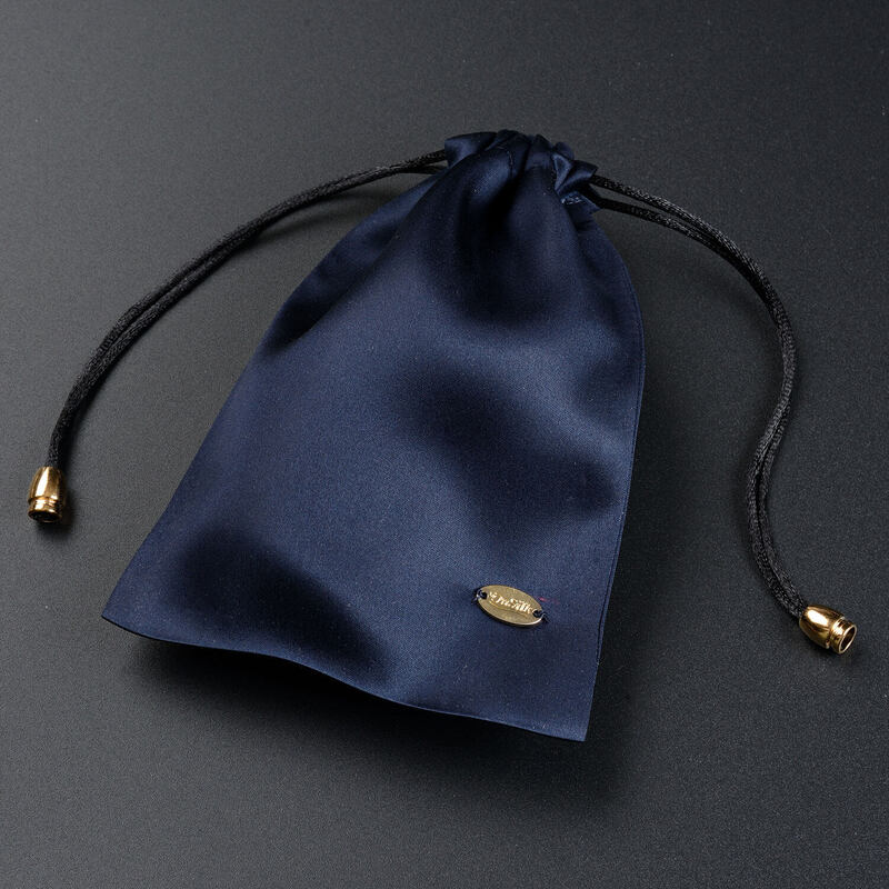 ����� OnSilk �������� ����� � �������� ������ ��� ��� "Relax" �����-����� (����, ��� 2)