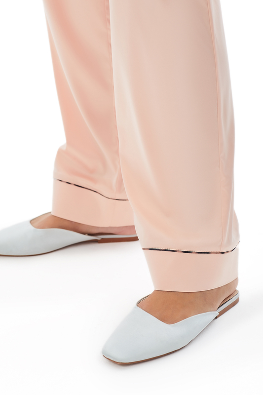    Laete  (60579-4) (,  5)