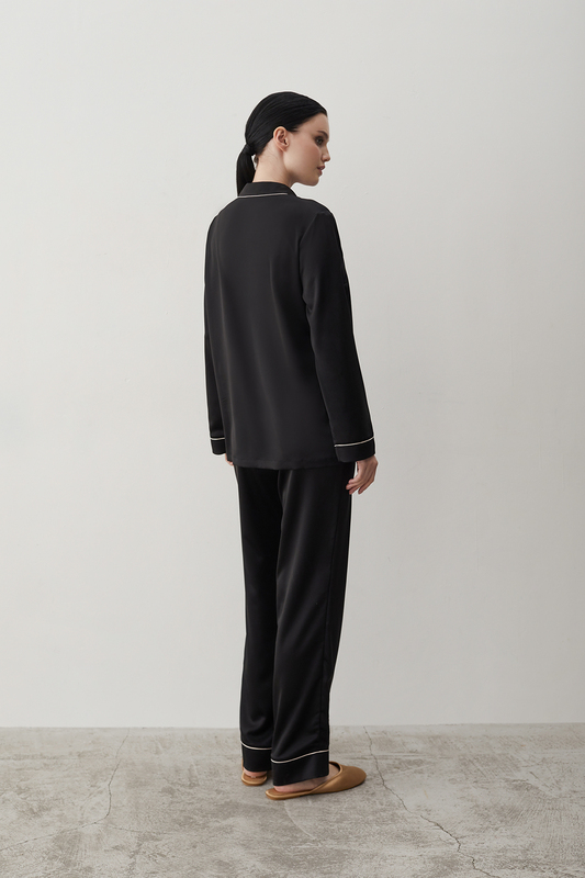 Laete      (61889-1) (,  7)