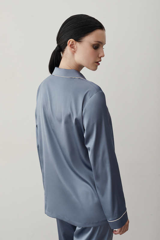 Laete       (61889-5) (,  8)