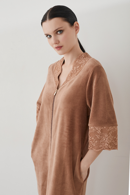 Laete    (20472-2) (,  5)