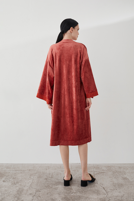 Laete     (20467-2) (,  13)