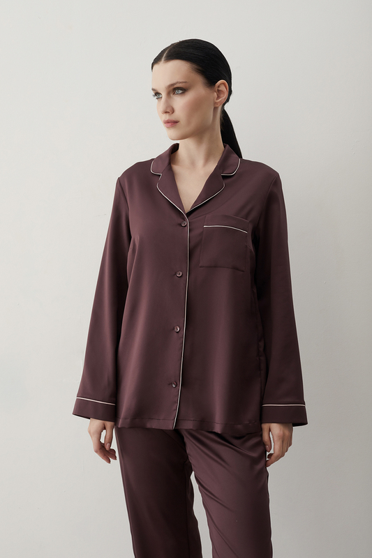 Laete       (61889-2) (,  9)