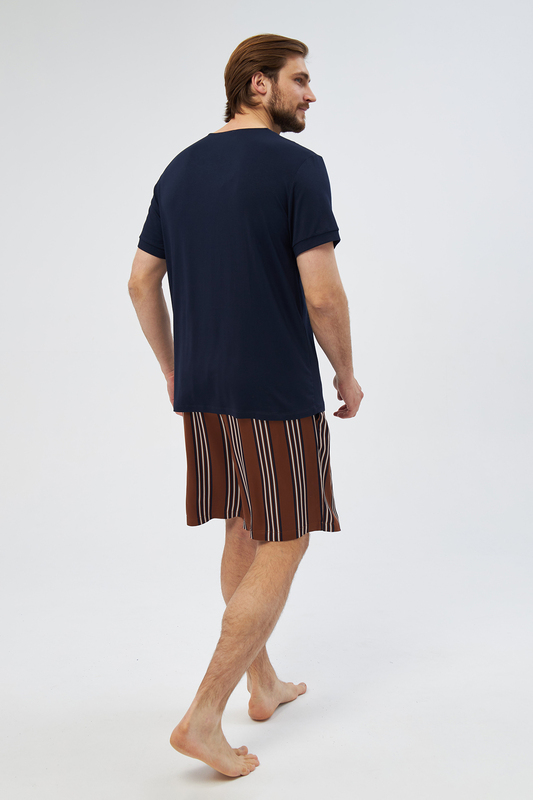Laete      (51833-1-1-1+61662) (,  8)