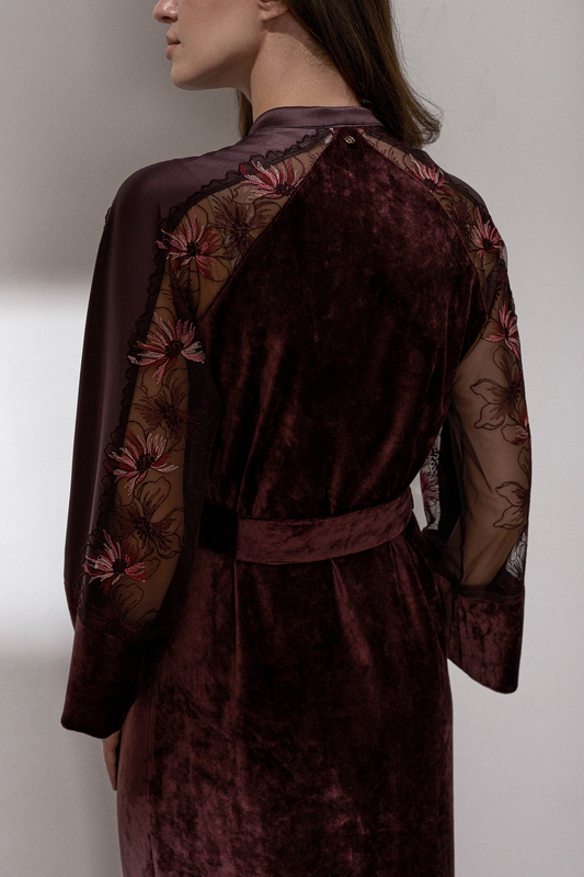 Laete    (20473-6) (,  5)