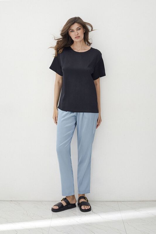 Laete     (61834-3) ()