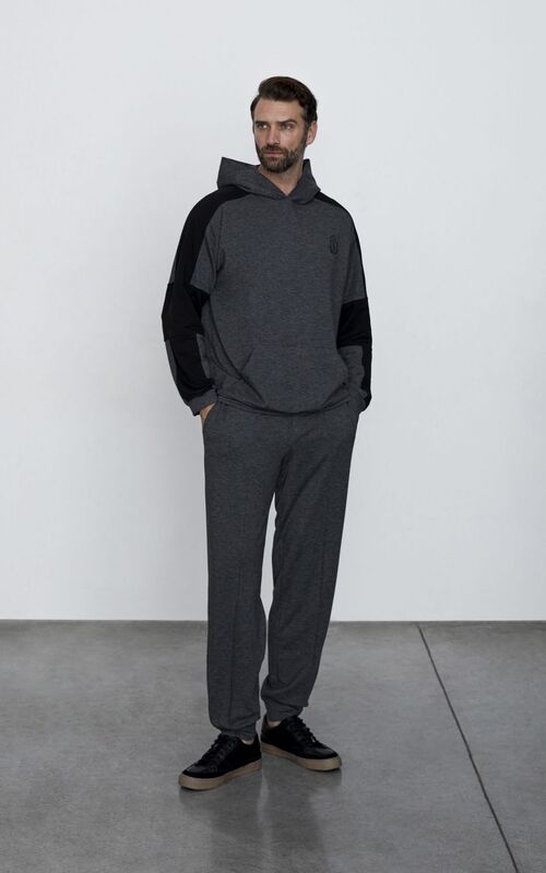 Laete    (30584-3) ()