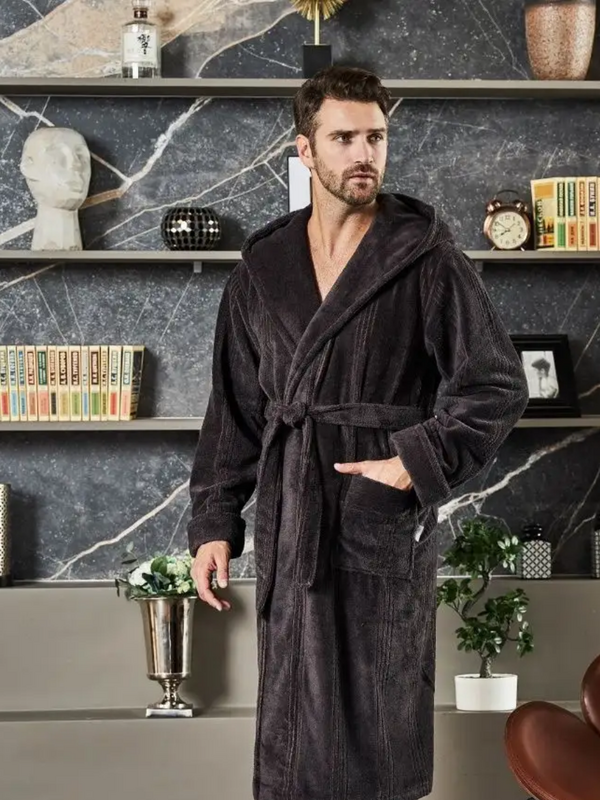  Polens      Adam Sport ()