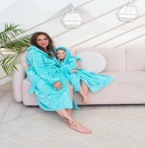  Polens    "Polens"   EMILY  ()