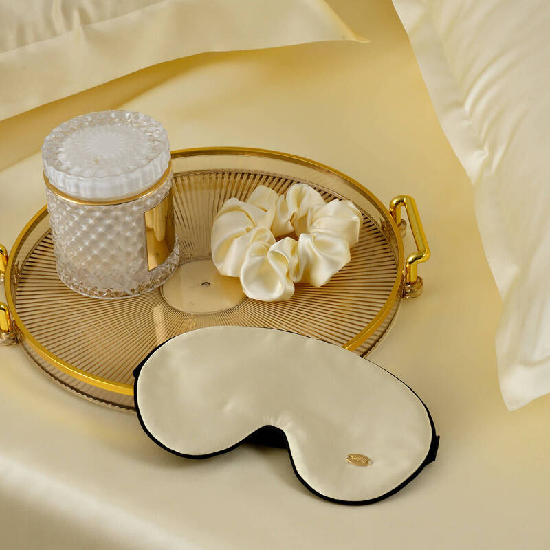 ����� OnSilk �������� ����� � �������� ������ ��� ��� "Relax" �������� ����� (����)