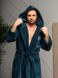 Polens      (100% ) "LOUIS"